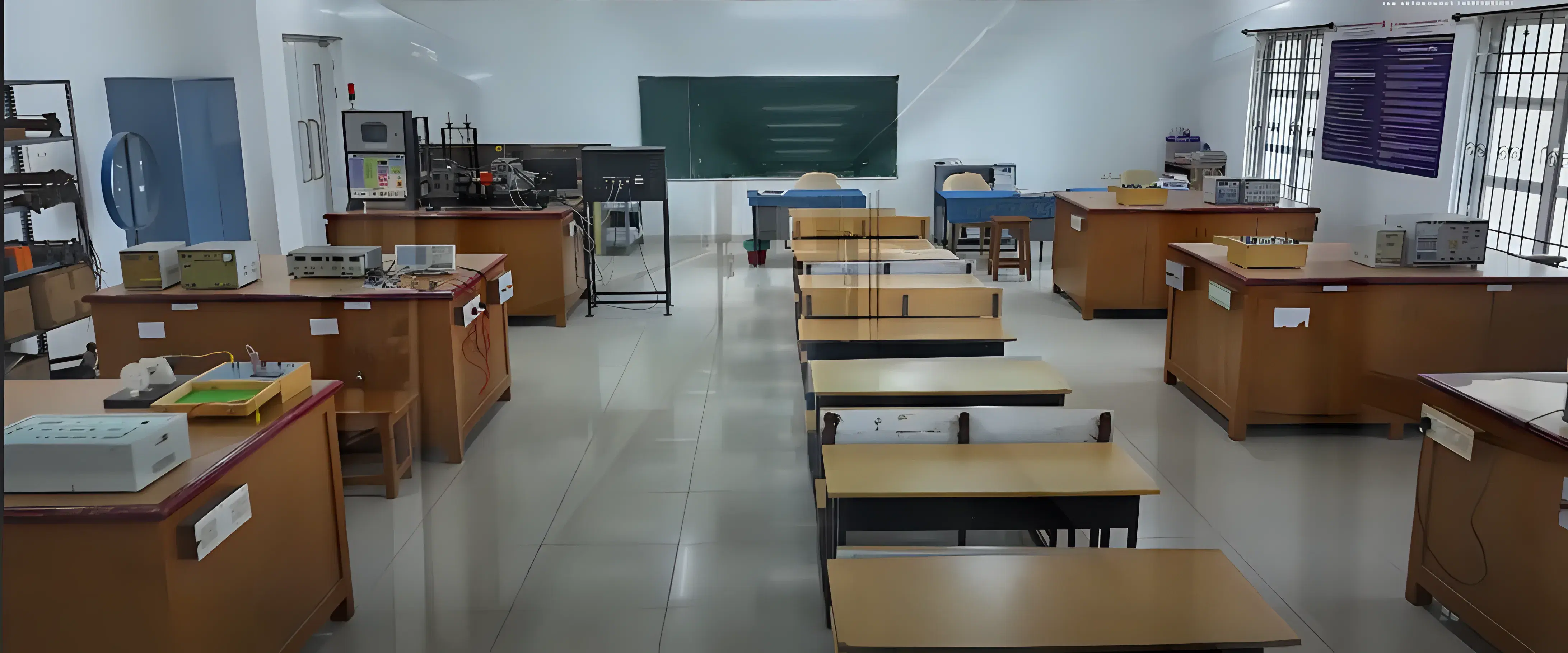 Sri Manakula Vinayagar Engineering College Pondicherry Academic Labs photo 1
